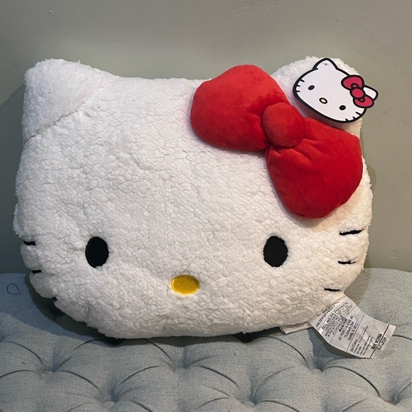 NWTS Hello Kitty Sherpa Pillow With Red Bow Accent. Made By Sanrio. - Picture 2 of 6
